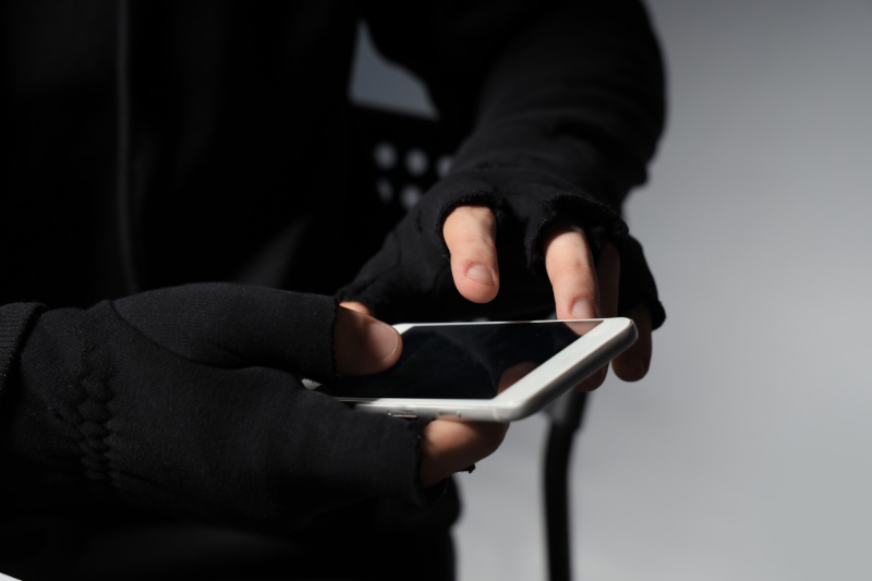 Demora em bloquear contas falsas no WhatsApp pode gerar indenização, decide Justiça